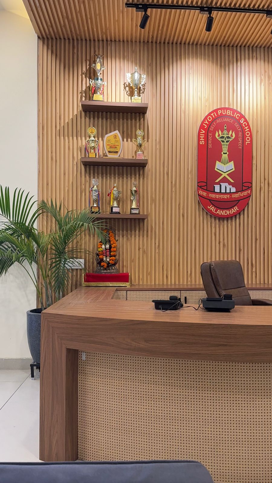 image4
